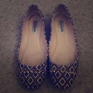 Steve Madden studded flats