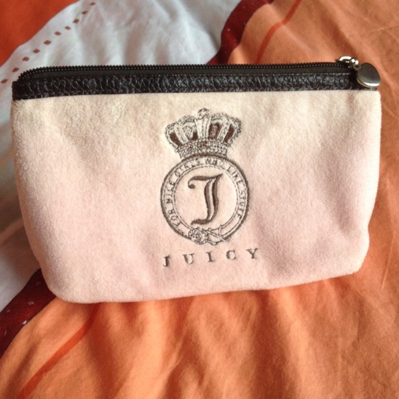 Juicy Couture Accessories - Juicy bag