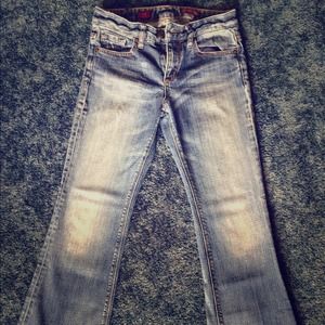 New Size 0s Mia Boot Leg Express Jeans