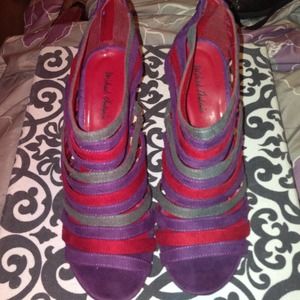 Too cute to PASS UP! Multi-colored heels!