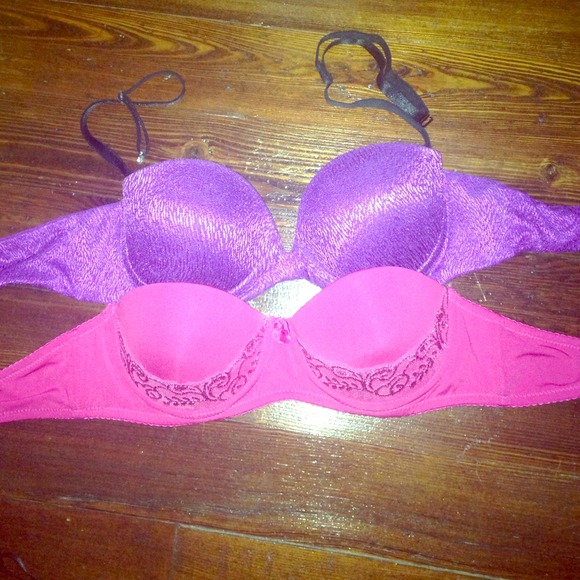 Strapless bras
