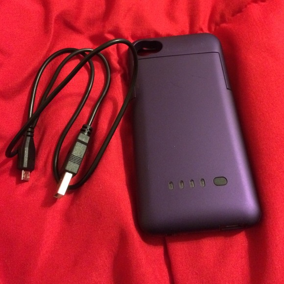 iPhone 4/4s charging case