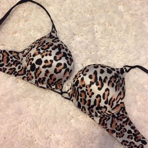 Victorias Secret Bombshell