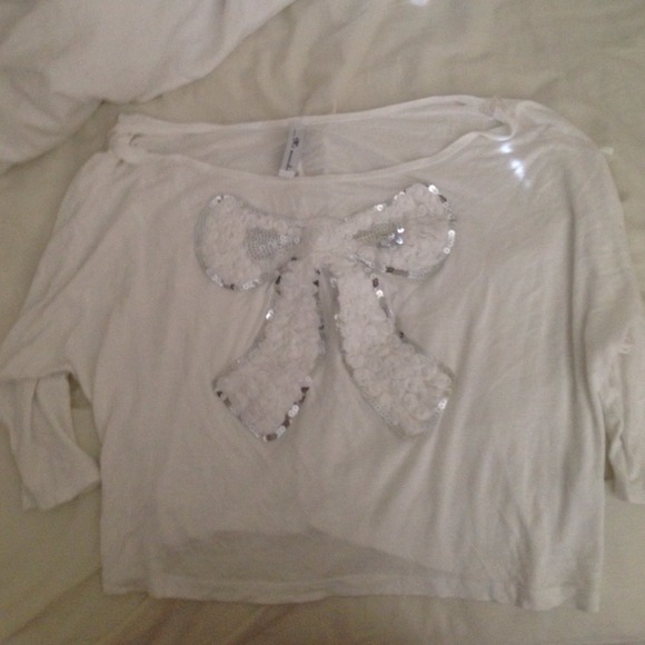 Bow crop top