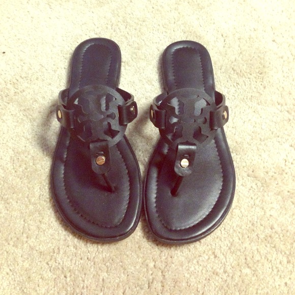 NIB TORY BURCH SANDALS