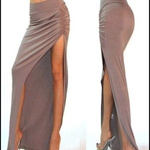 Maxi skirt with thigh high slit