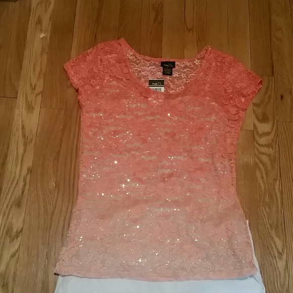 Ombre lace sheer top NWT - Picture 2 of 2