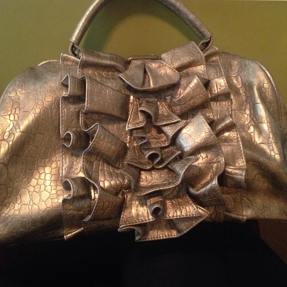 Jessica Simpson purse