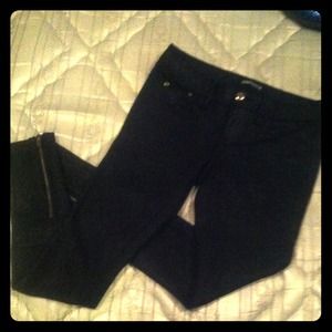 Black sparkly express leggings!