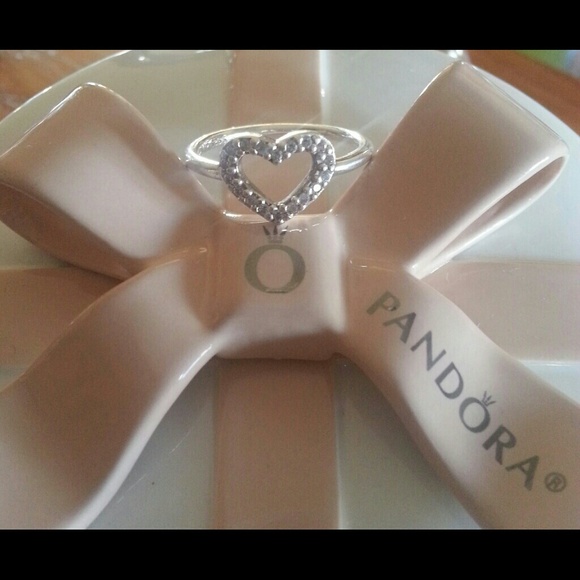 Be my Valentine Pandora ring