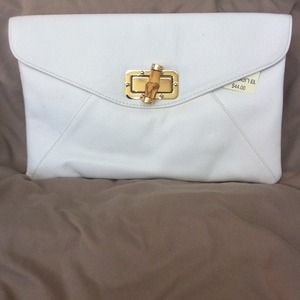 White Arden B. Clutch