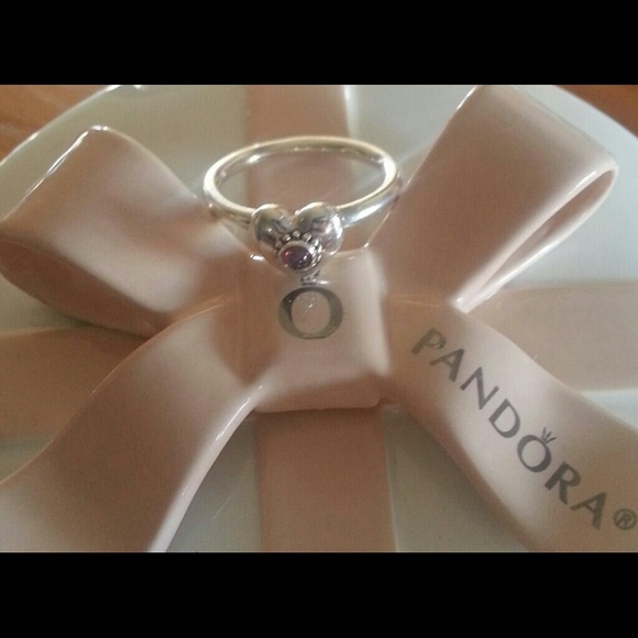 Treasured hearts Pandora ring