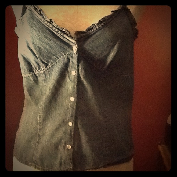 Old Navy,med,snaps&ruffles,sweetheart,denim tank