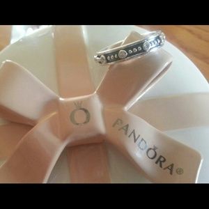 Royalty Pandora ring