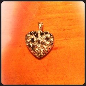 Heart locket