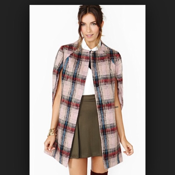 BLAIR WALDORF TYPE NASTY GAL NEW COAT