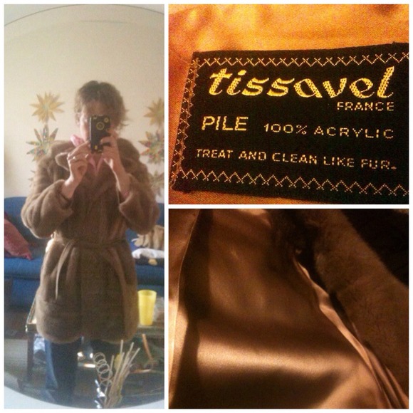 SOLD - Picture 4 of 4