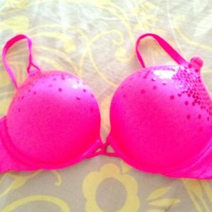 Victoria secrets great condition bra