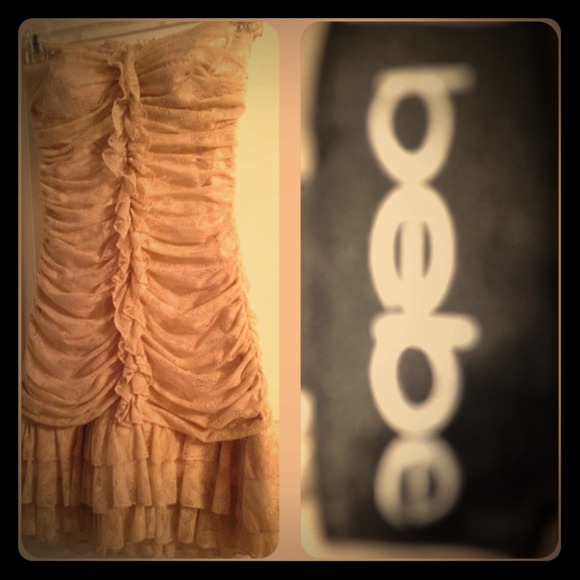 Beautiful bebe dress!!!!