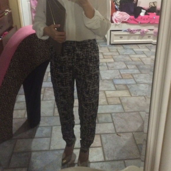 Pant - Picture 2 of 3