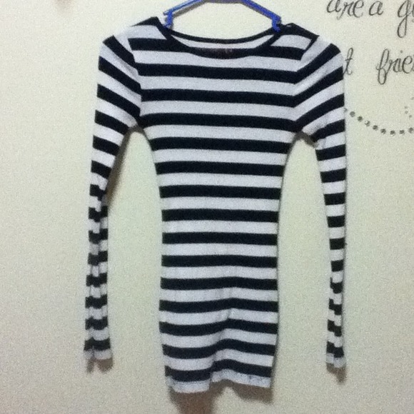 Long sleeve striped shirt