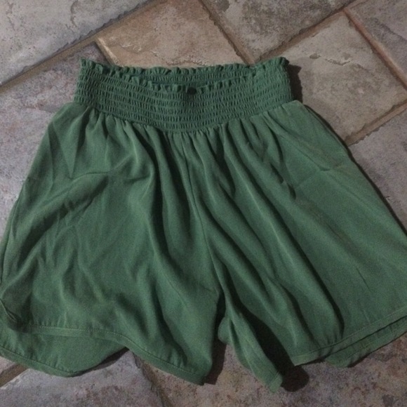 Pant - Picture 2 of 2
