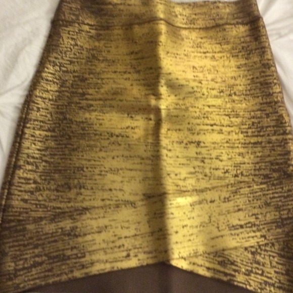 BCBG skirt