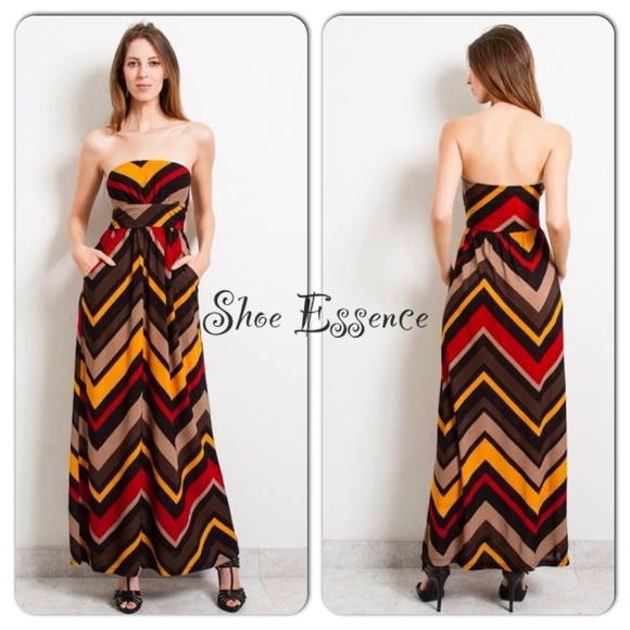 Dresses & Skirts - Maxi Dress