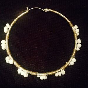 ❌SOLD INBUNDLE❌Beaded hoop earrings!