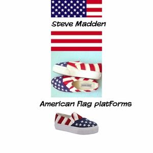 ⚡️flash sale!⚡️Steve Madden American flag sneakers