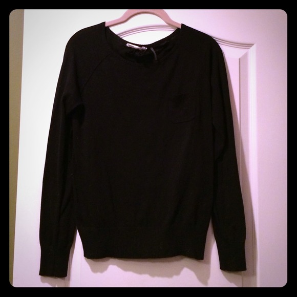 Forever 21 Black Sweater with Front Pocket. Size L - Picture 1 of 3