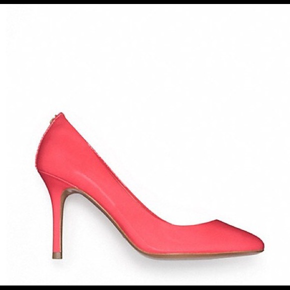 🚫 S O L D 🚫 Coach Shoes - Picture 3 of 3