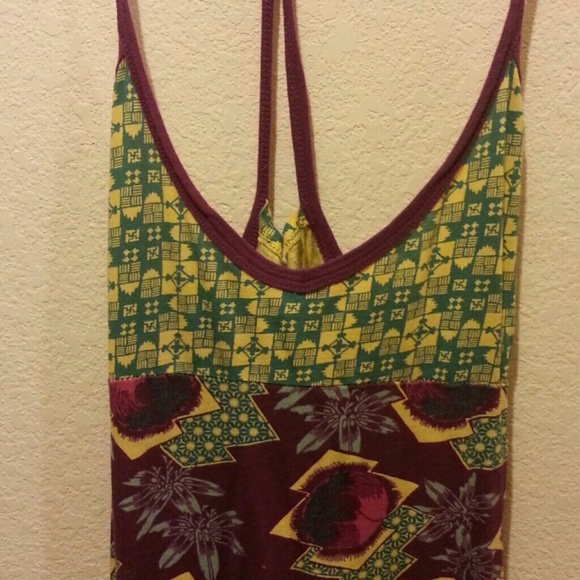 SALE Urban outfitters top super cute detailing