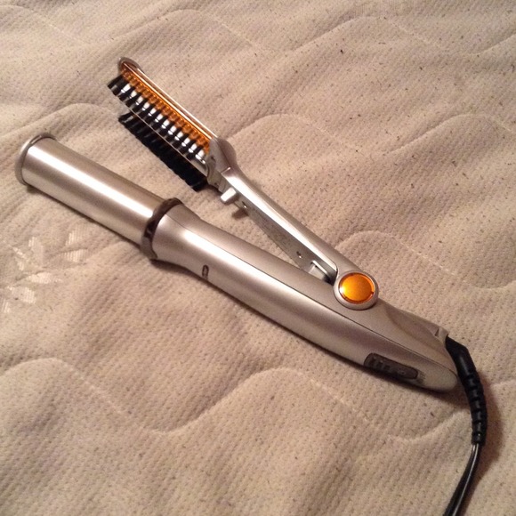 (ON HOLD) InStyler!!! Hardly used!!