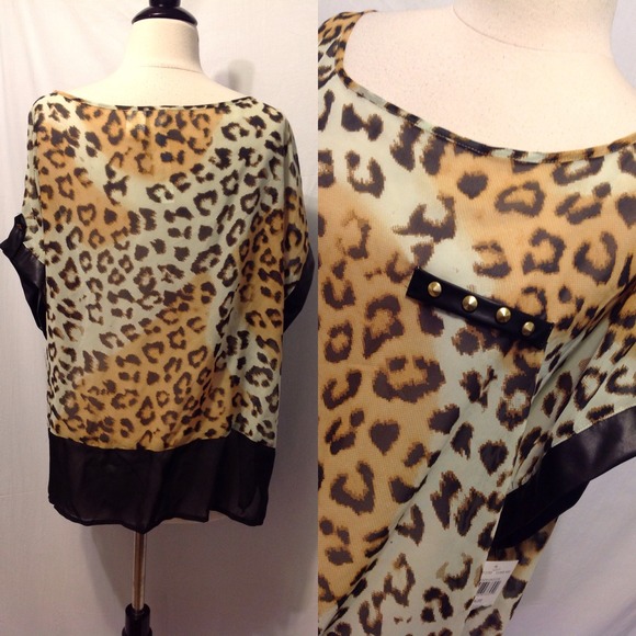 ❌GIFTED❌ & faux leather chiffon blouse - Picture 2 of 2