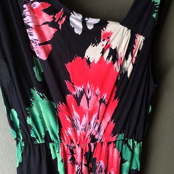 Brand New. Freepeople Unbalanced Shoulder Tunic - Picture 2 of 4