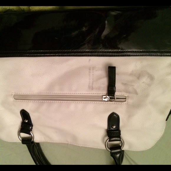Tommy Hilfiger bag - Picture 3 of 4