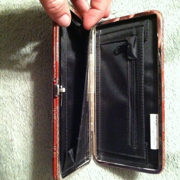 Wallet - Picture 4 of 4