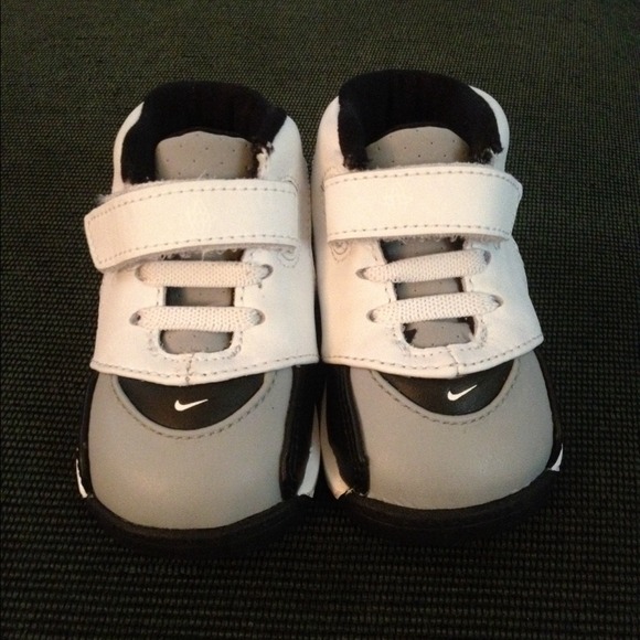 🚫 SOLD 🚫 - Picture 2 of 3