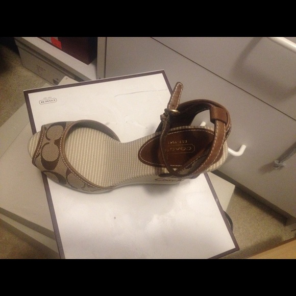 Coach wedge sandals - Picture 3 of 4