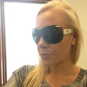 Authentic D&G sunglasses! Worn a couple of times!