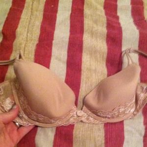 Vs bra 36A