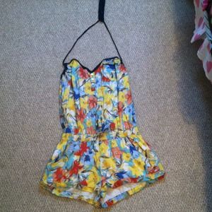 Hollister romper