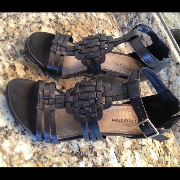 🚫SOLD🚫 Black wedge sandals