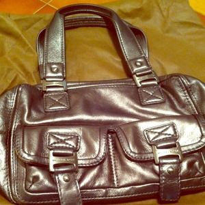 Beautiful Michael Kors Handbag   REDUCED!