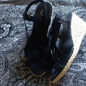 CHAPS espadrille  sandal black size 7.5 71/2