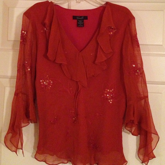 Very beautiful flirty top