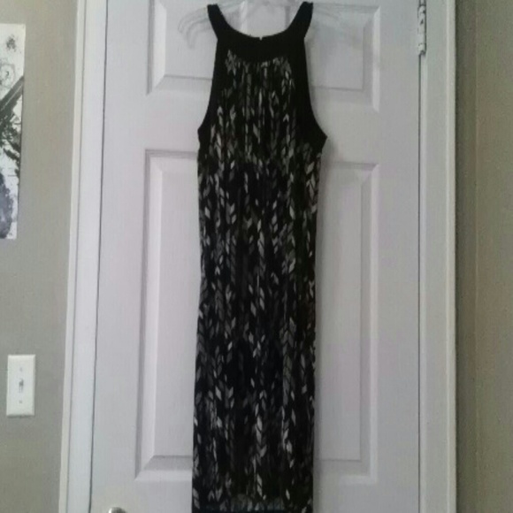 REDUCED: $5! Attention Spring/Summer Dress - Picture 1 of 3