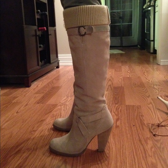 Seychelles tan suede boots