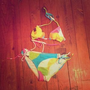 ✊✊TRADED✊✊Roxy bikini!!!